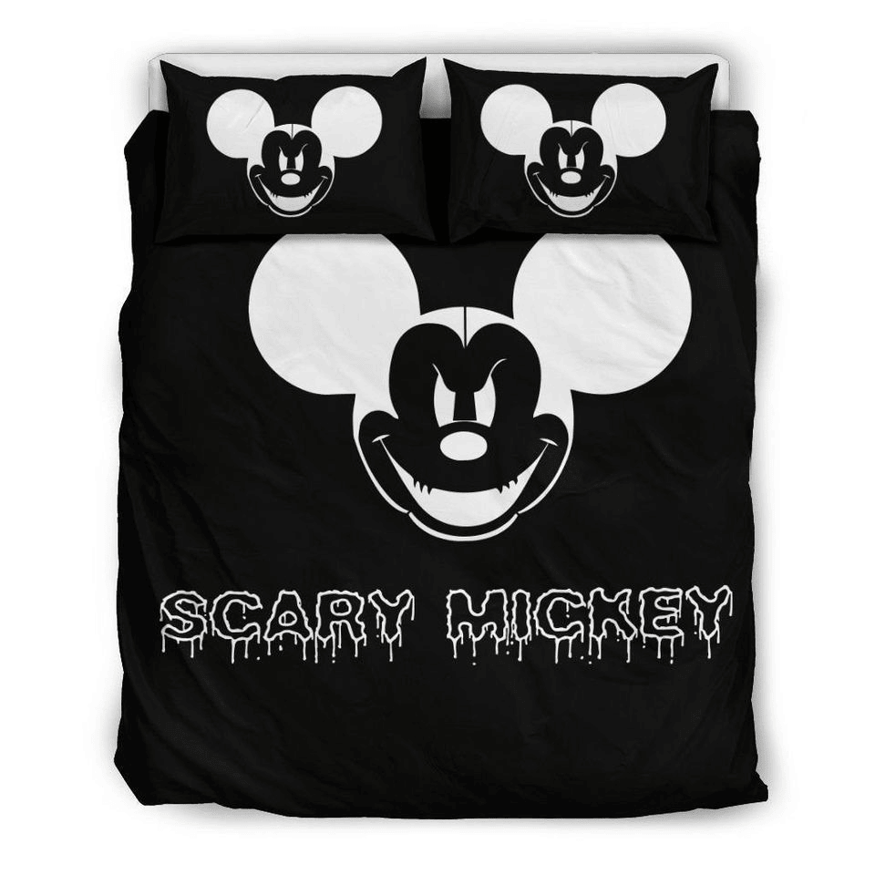Spooky Cartoon Character Comforter Set - Halloween Themed Bedding For Kids &amp; Adults - Black &amp; White