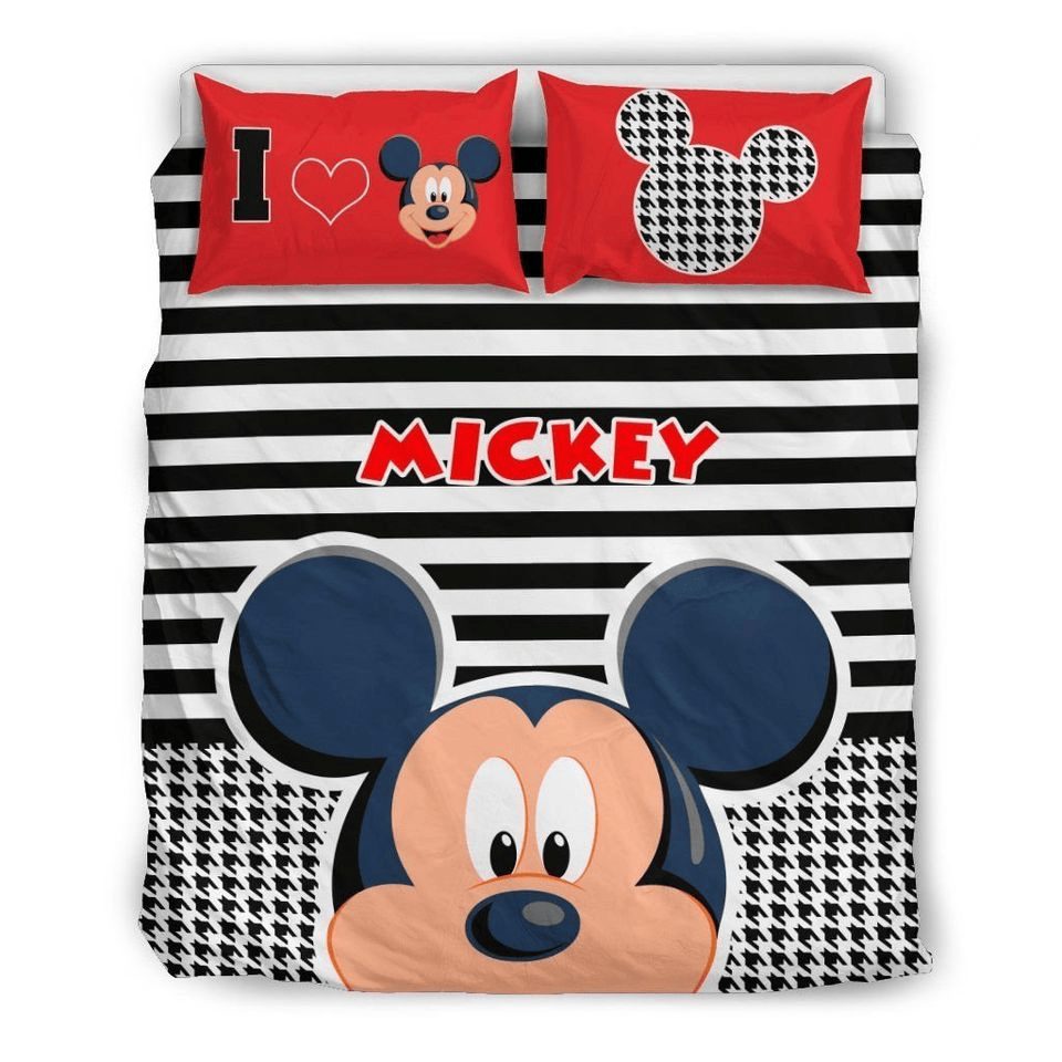 Cozy Mickey Mouse Bedding Set - Kids Cartoon Comforter &amp; Pillowcases - Fun &amp; Stylish Design