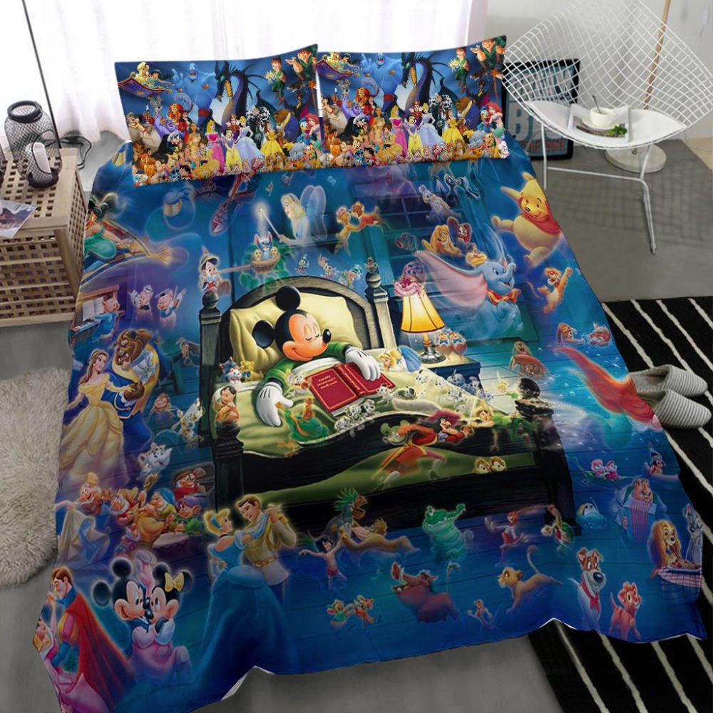 Vibrant Cartoon Characters Bedding Set - Cozy Comfort For Kids &amp; Fans - Twin/Full/Queen Sizes Available