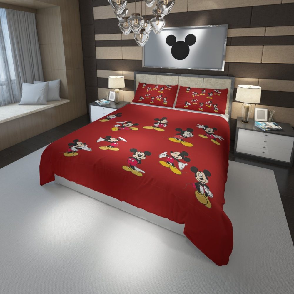 Cozy Red Mickey Mouse Bedding Set – King Size Comforter &amp; Pillowcases For Kids &amp; Adults