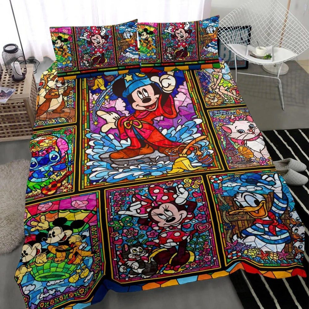 Vibrant Cartoon Character Bedding Set - Colorful Stained Glass Design, Cozy &amp; Fun For Kids' Rooms
