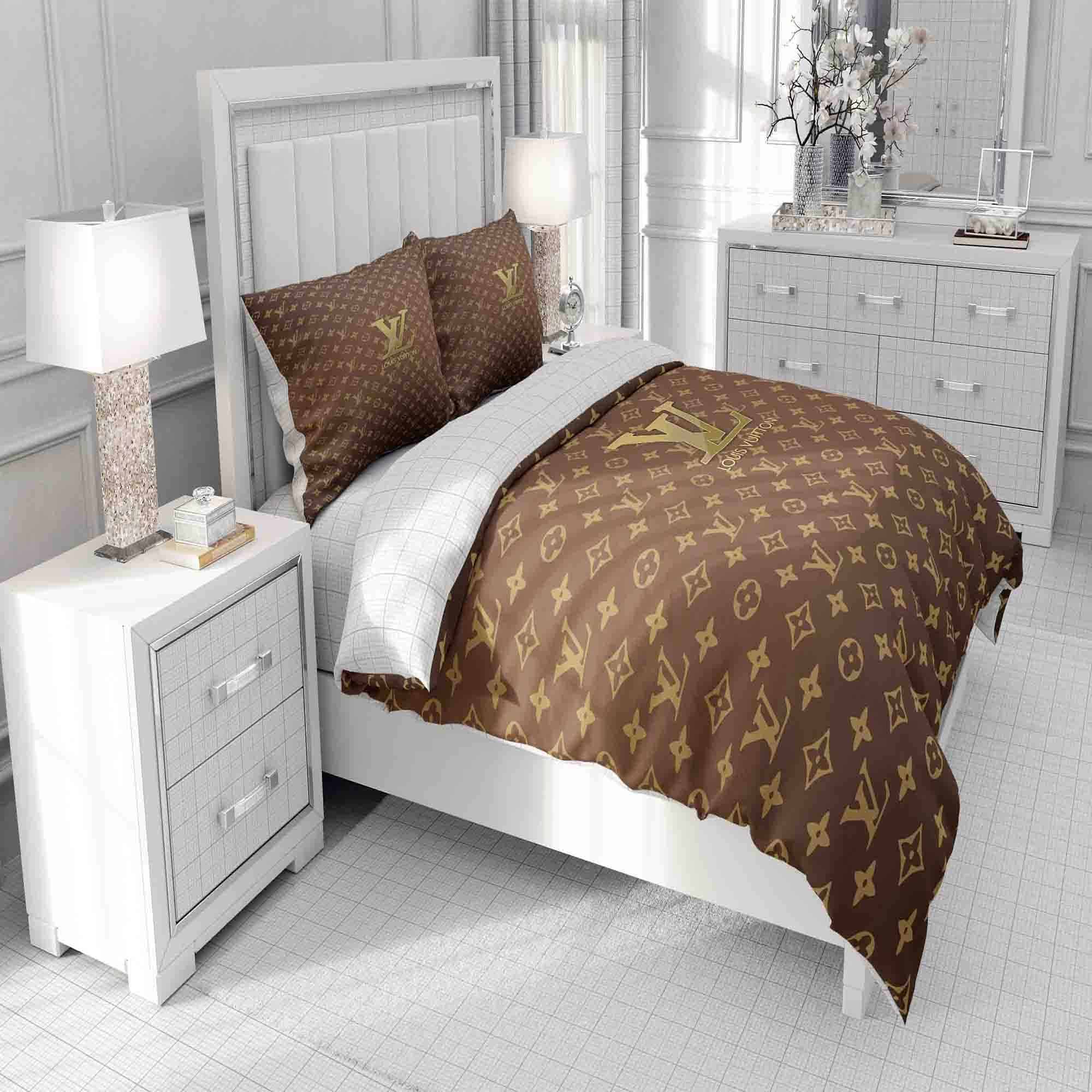Gold Louis Vuitton Symbol Logo Bedding Sets