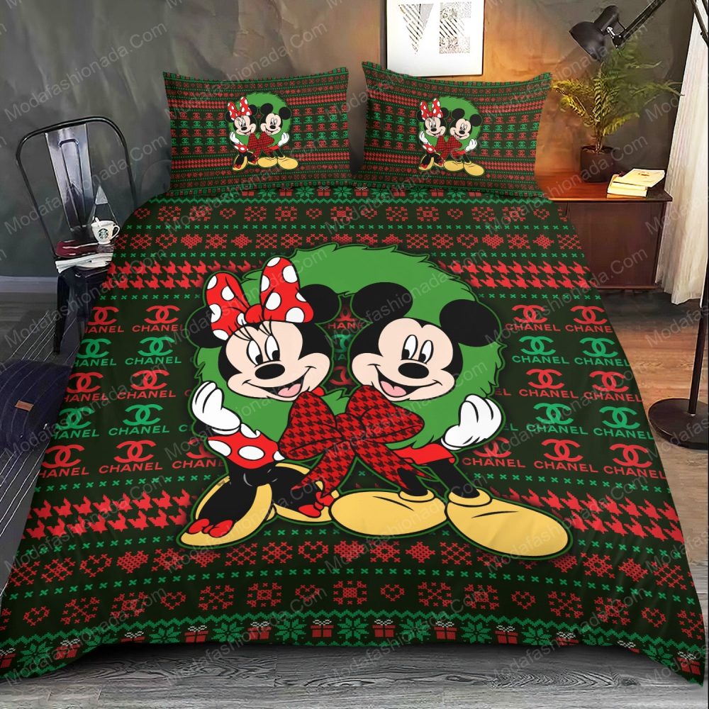 Mickey &amp; Minnie Christmas Bedding Set - Cozy &amp; Festive Design For Kids &amp; Adults