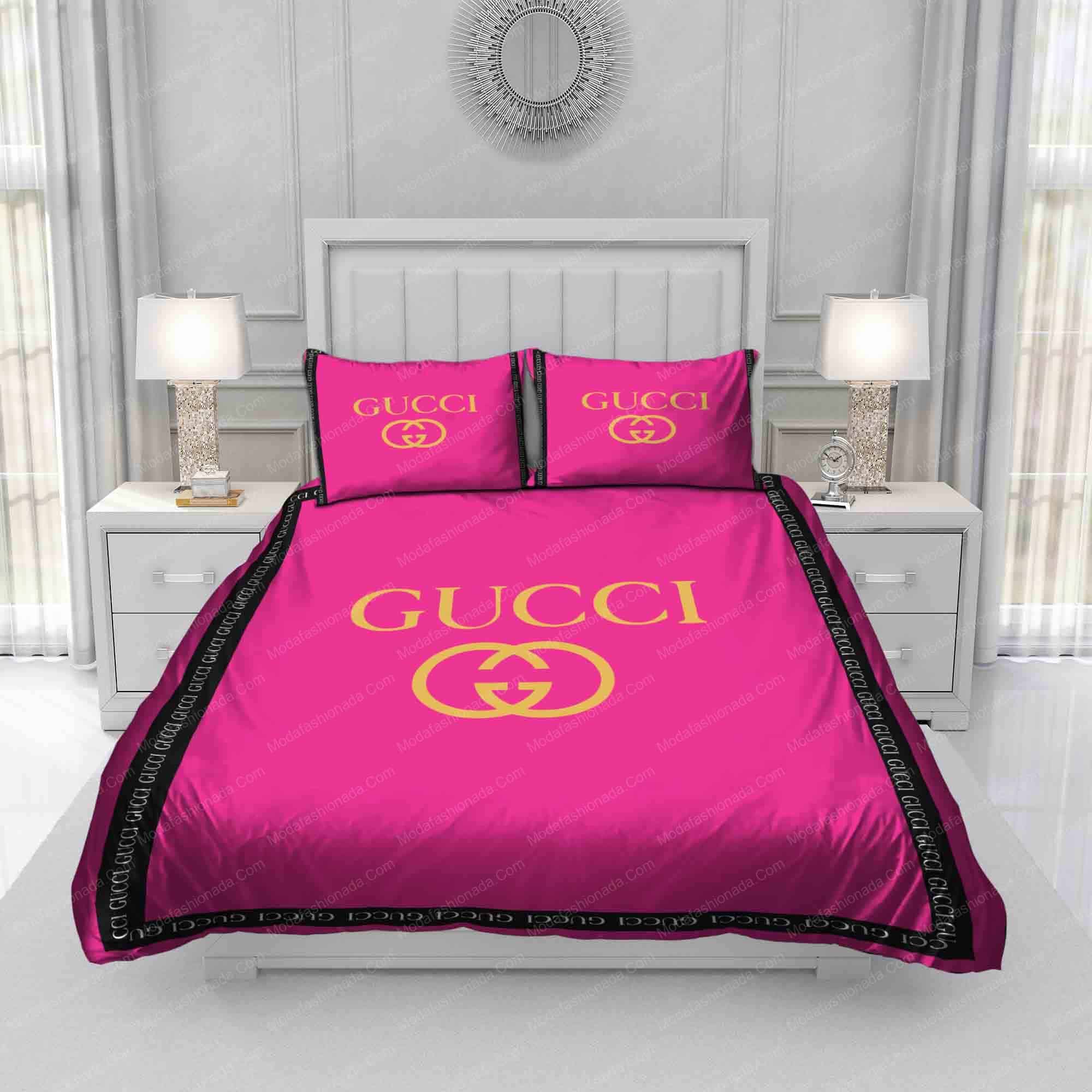 Gold Gucci Logo With Vibrant Pink Bedding Sets
