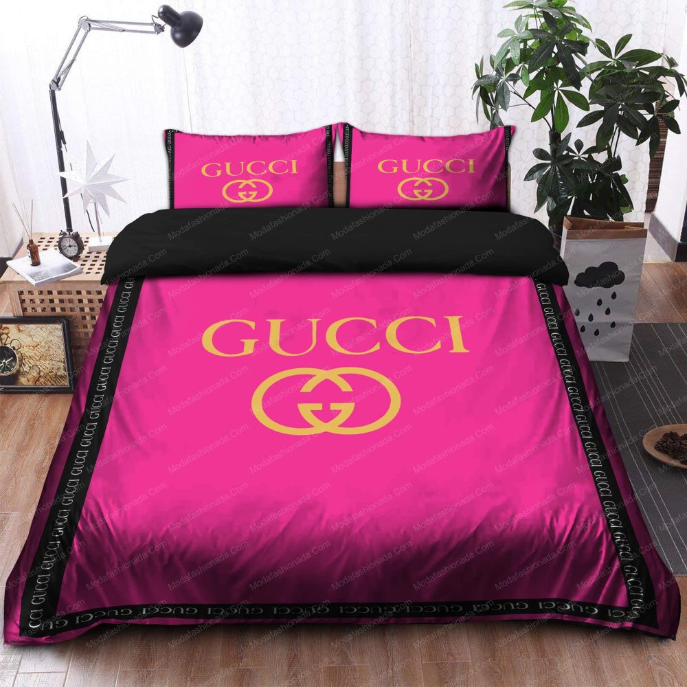 Gold Gucci Logo With Vibrant Pink Bedding Sets