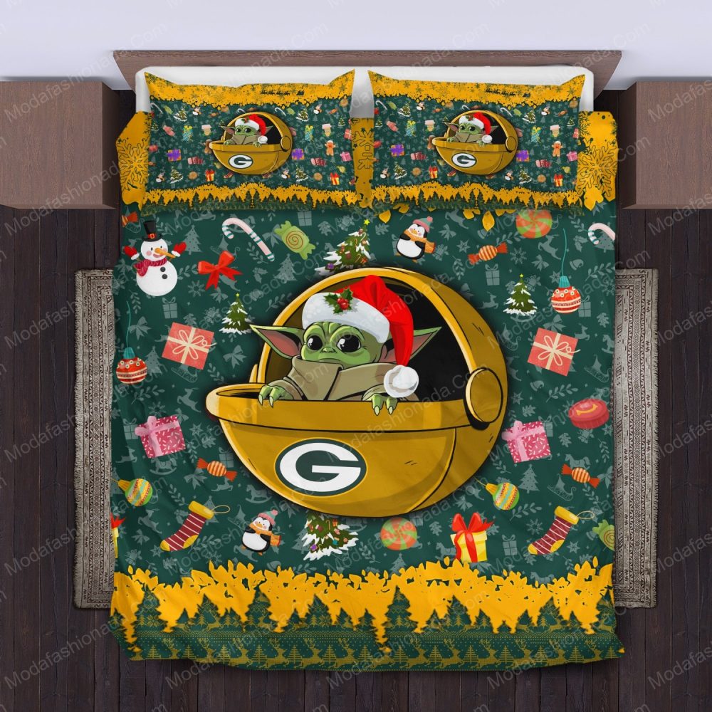 Festive Baby Yoda Christmas Bedding Set - Holiday Gift For Star Wars Fans